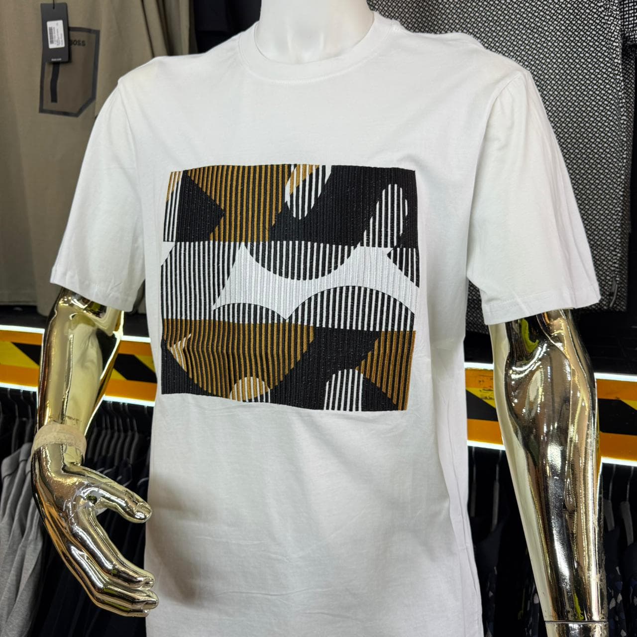 Playera Pocket Essential